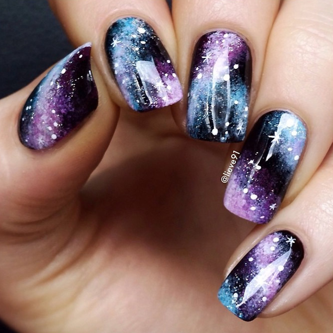 Incredible Galaxy Nails picture5