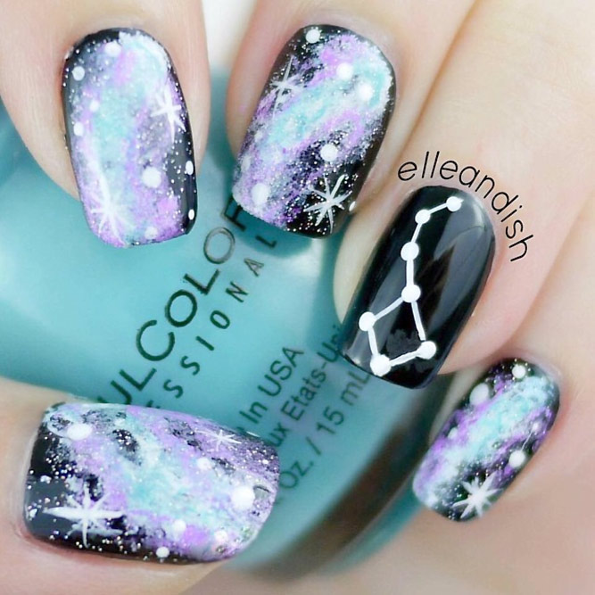 Incredible Galaxy Nails picture6