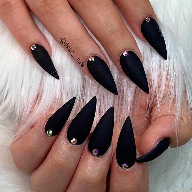 Simple Black Nails With Rhinestones #stilettonails #rhinestonesnails