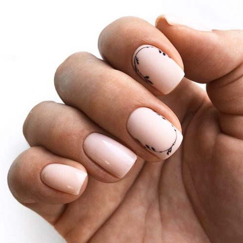 Patterned Prom Nails Art picture 4
