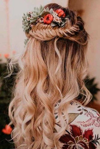 Braided Half-Up With Flowers #braidedhairstyles #blondehair