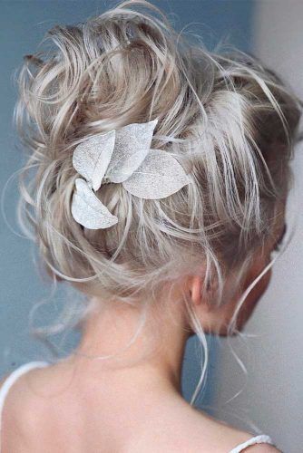 Blonde Messy Updo #blondehair #updohairstytles