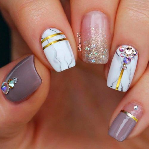 Marble Nail Art With Glitter And Rhinestones #marblenails #glitternails #rhinestonesnails