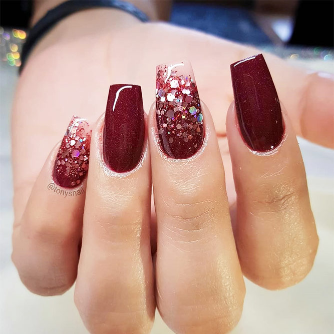Glitter Accents For Graduation Nails To Inspire You picture 5