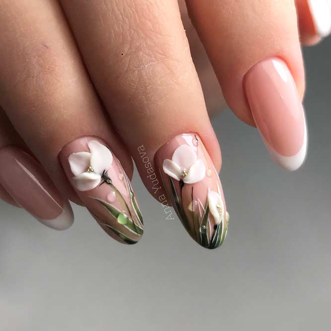 Nature Inspired Graduation Nail Arts picture5