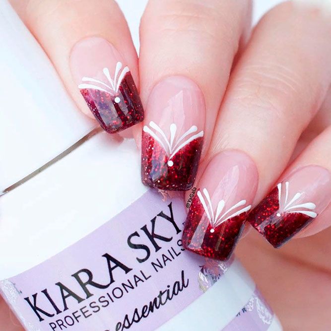 Triangular French Tips #rednails #frenchnails