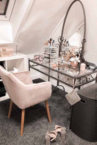 Glass Makeup Vanity Table With Large Oval Mirror #pinkchair