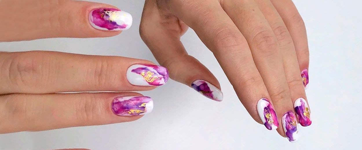 36 Graduation Nails Designs To Recreate For Your Big Day