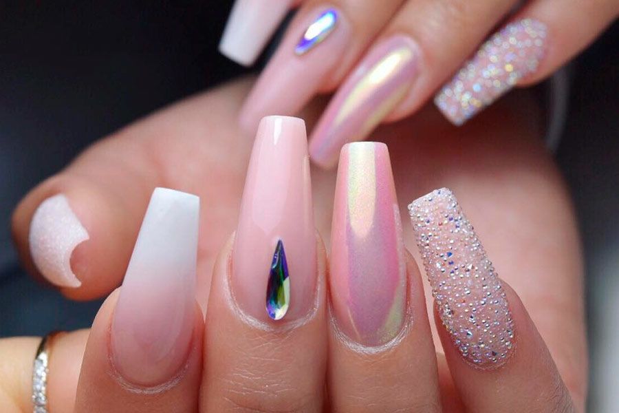 Graduation Nails Designs To Recreate For Your Big Day