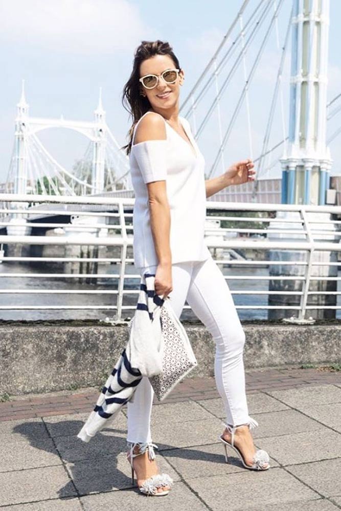 All White Outfits with Skinny Jeans picture 2