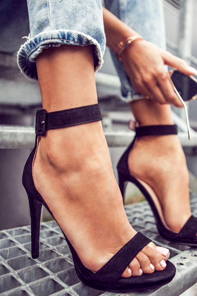 Ankle Strap Black Sandals For Prom Nigth #promshoes #promheels