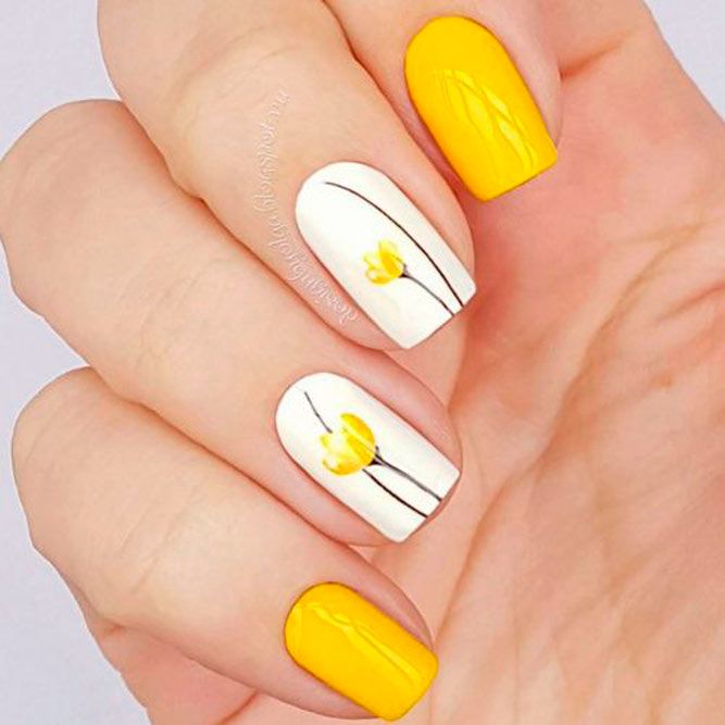 Yellow Tulips Nail Art #yellownails #flowersnails