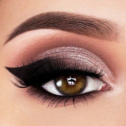 Shimmer Silver And Black Smokey Eyes Idea #smokeyeyes