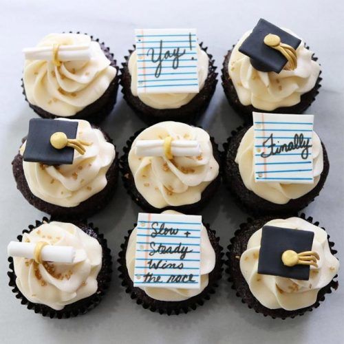 Graduation Cupcakes Designs #gradcupcakes