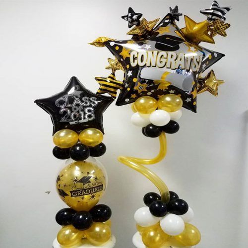 Small Ballons Graduation Decor Idea #ballons #stars