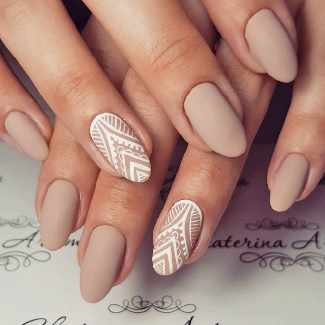 Patterned Nude Nail Designs picture 1
