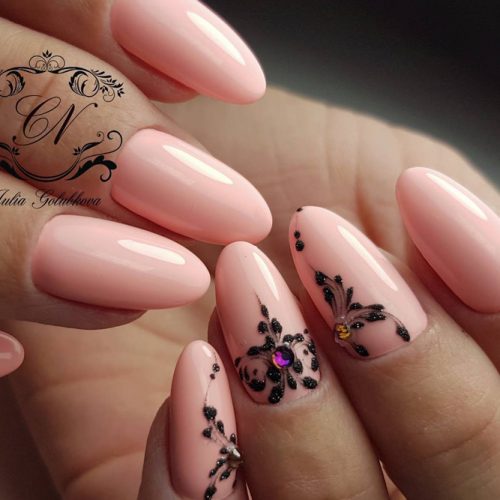 Unusual Nude Nail Designs picture 1