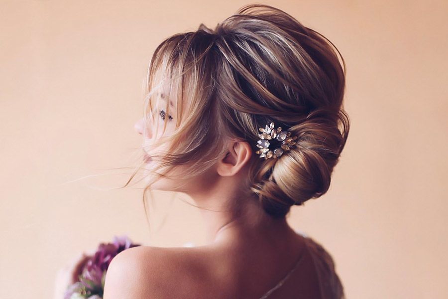 20 Creative Short Wedding Hairstyles for Brides - Tulle & Chantilly Wedding  Blog