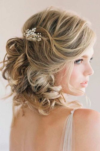 Sweety Wedding Hairstyles for Charming Brides picture 3