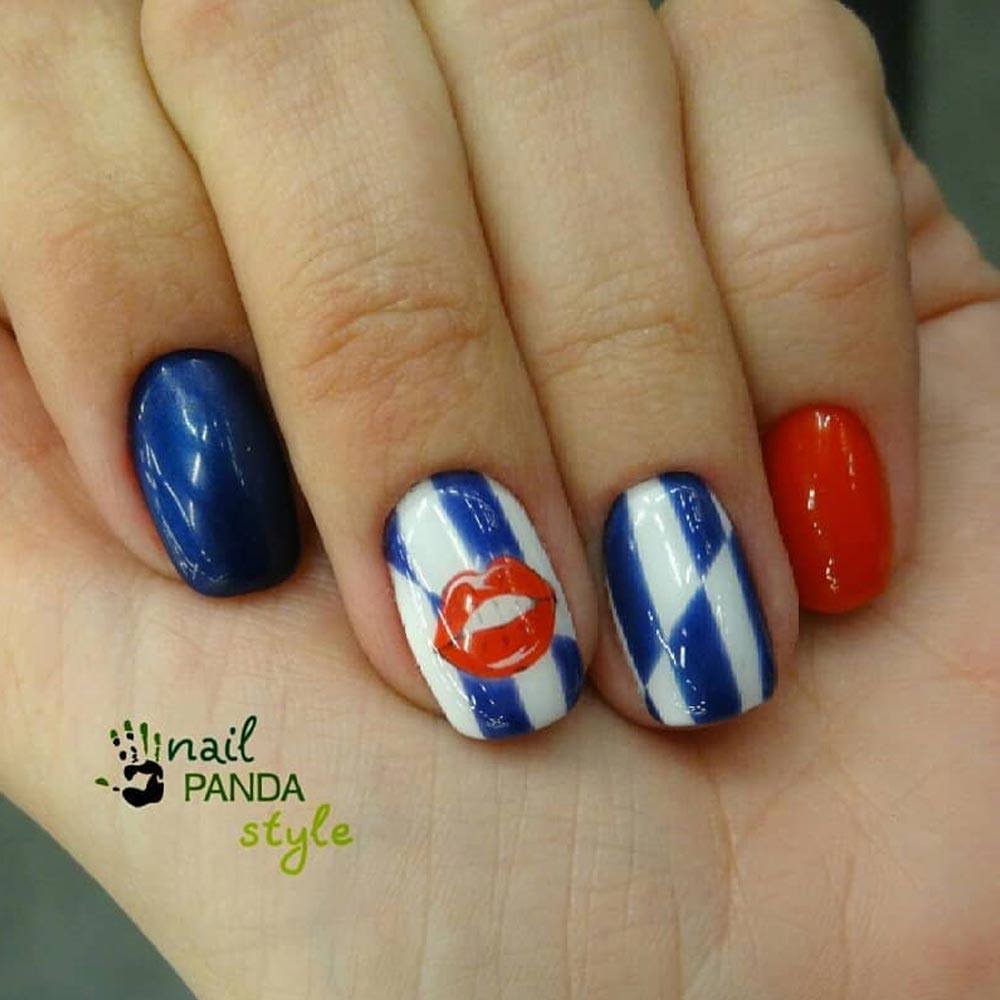 Creative Patriotic Nails With Lips Art #lipsart
