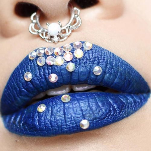 Stunning Makeup Ideas with Blue Lipstick picture 5