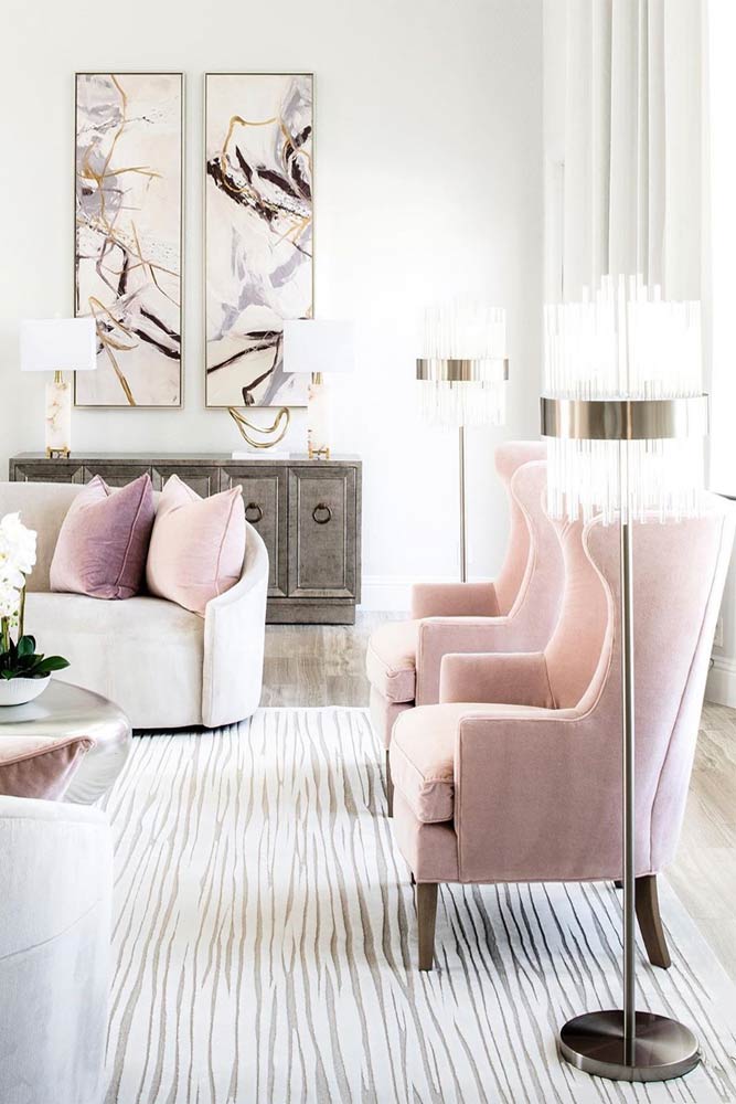 How Do You Make A Living Room Cozy? #pinkchair #light