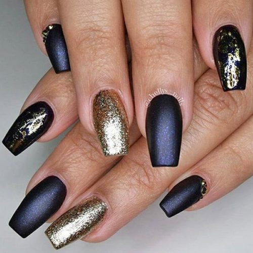 27 Elegant And Hip Designs For Matte Nail Polish