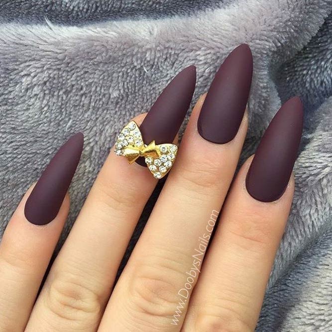 Maroon Stiletto