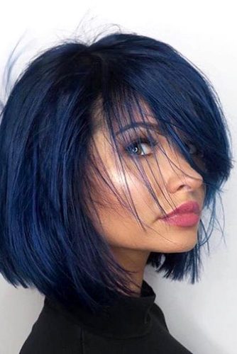 36 Modern Medium Hairstyles with Bangs for a New Look
