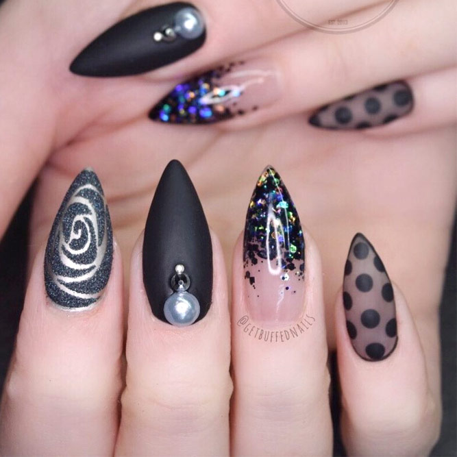 Black Patterned Stiletto Nails Design #patternedstiletto