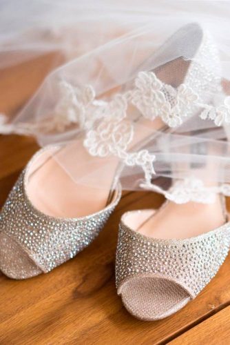 Romantic Style of Wedding Flats picture 2