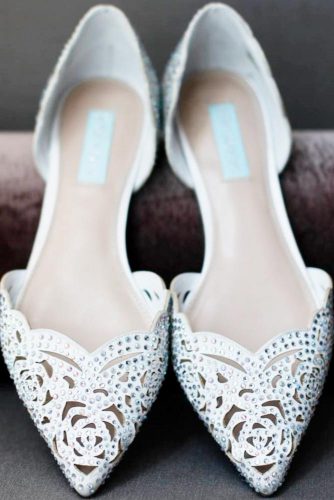 Stylish and Elegant Wedding Flats picture 5