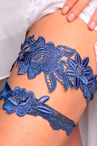 Traditional Blue Wedding Garter Sets picture 1