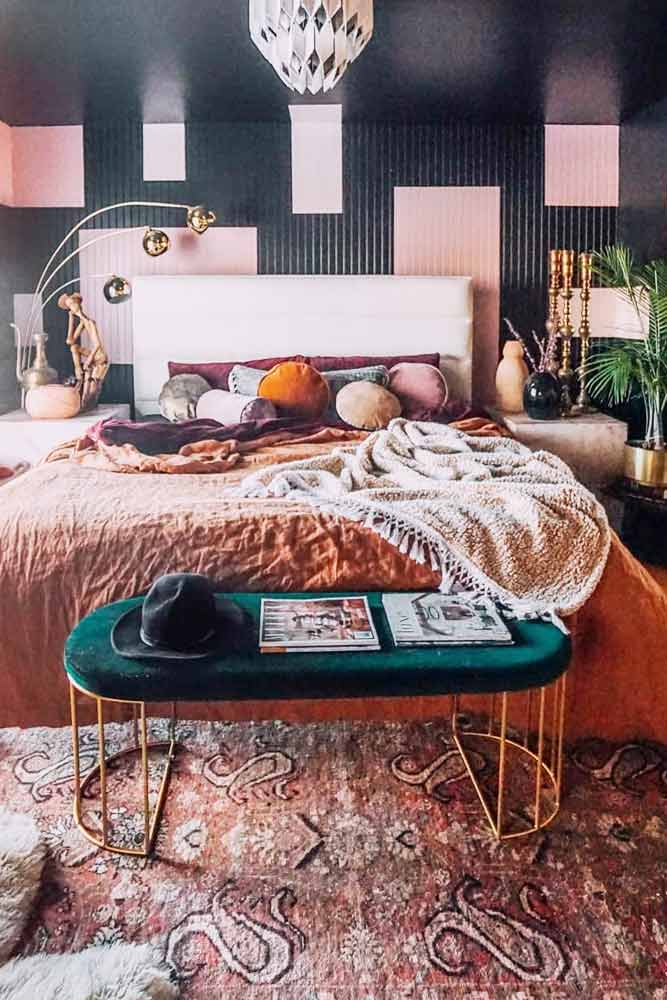 Modern Bedroom Design With Boho Accents #brightcolors #bohoaccents