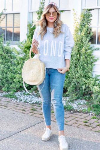 Cozy but Fashionable School Outfits With Sweaters