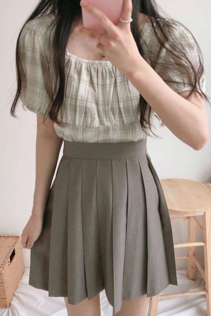 Cute girl best sale school outfits