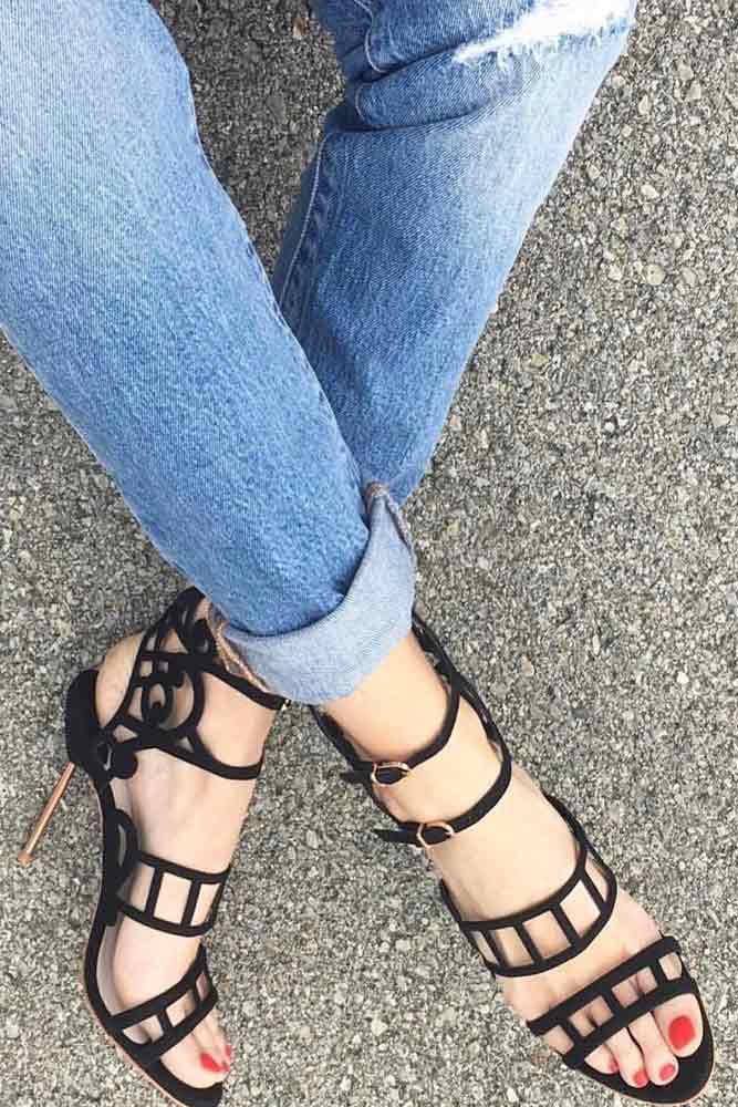 strappy sandals heels