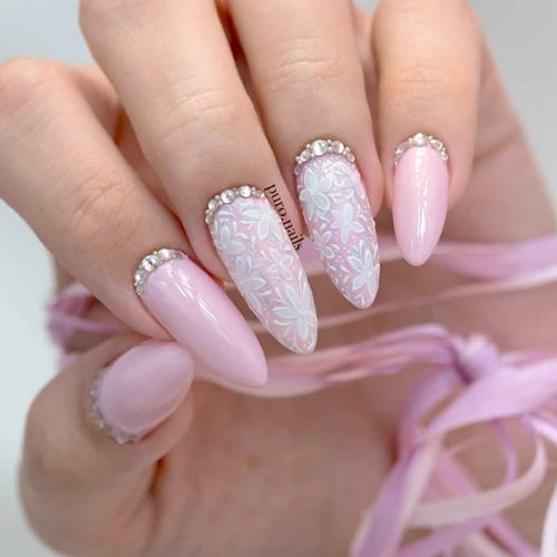 Marvelous Floral Wedding Nail Ideas For Your Big Day #nudenails #pinknails #almondnails #rhinestonesnails #flowernails