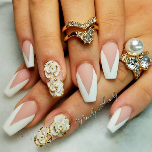 33 Fancy White Coffin Nails Designs