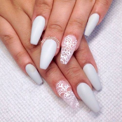 33 Fancy White Coffin Nails Designs