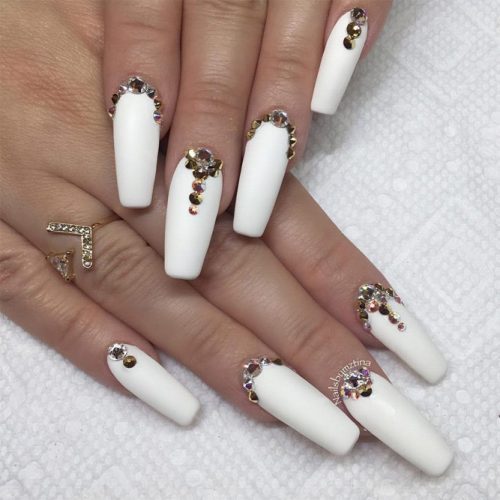 33 Fancy White Coffin Nails Designs