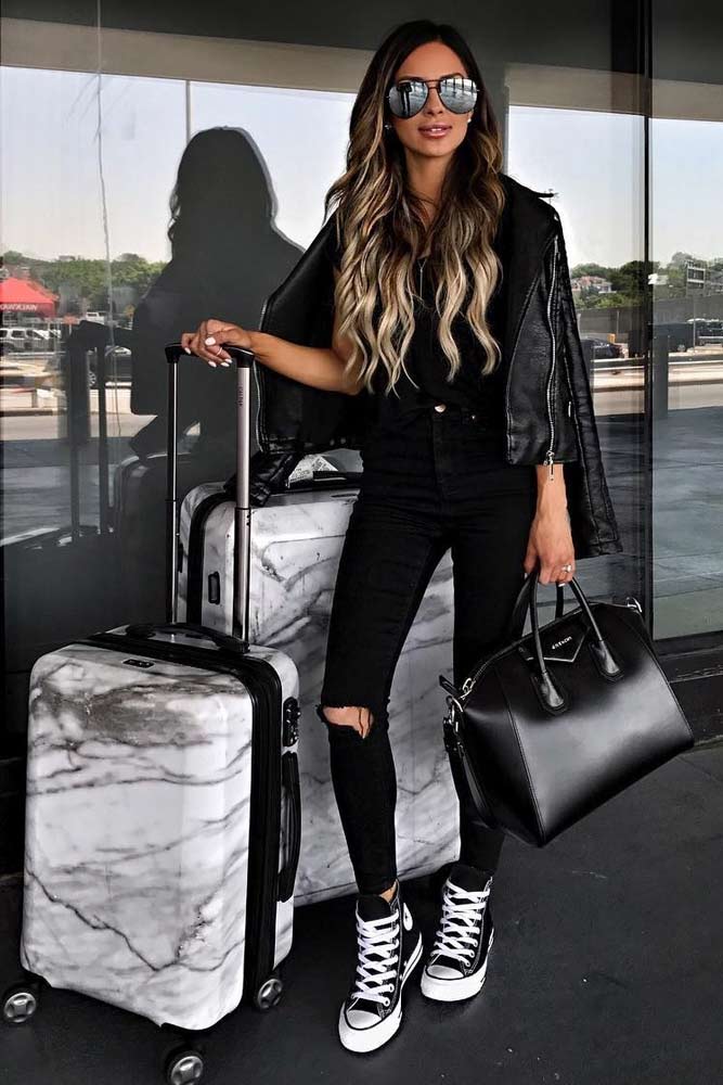 Popular Airport Outfit Ideas picture 5