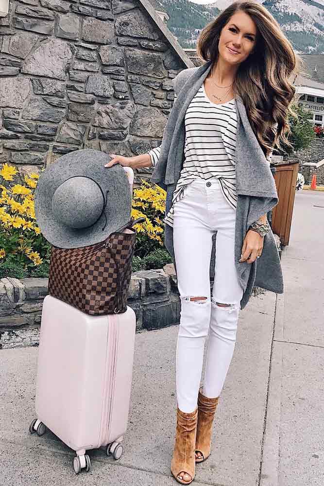 Comfy Travel Outfit Ideas picture 3