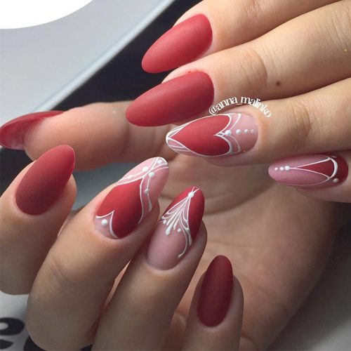 Pretty Nail Designs in Red Color picture 1