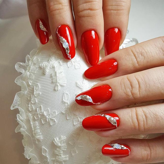 30 Chic Red Nail Designs to Say 