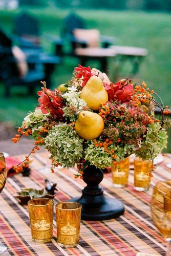 Stylish Fall Wedding Centerpieces picture 1