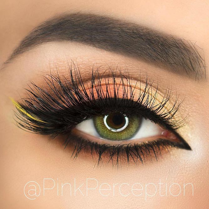Makeup Idea with Yellow & Black Eyeliner