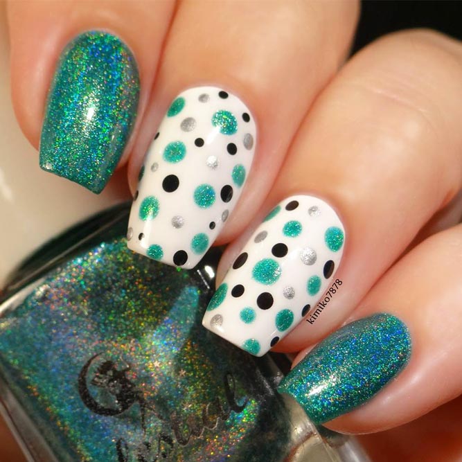 Green Mani with Accent Fingers picture1