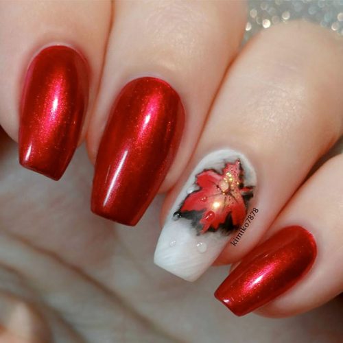 Red Coffin Nails With Leaves #laevesnaildesign #rednails #coffinnails