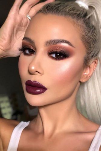 Brown Smokey With Purple Lipgloss #lipgloss #smokey